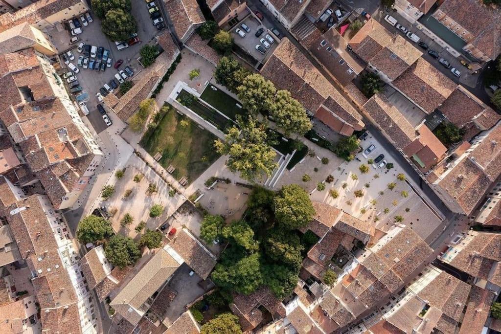 Taote - Studio Avec Terrasse Au Coeur De Ville บริญญอล ภายนอก รูปภาพ